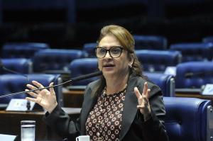 A senadora Ktia Abreu foi internada em So Paulo
